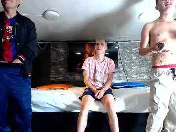 goldenjoi — GOAL: SHOW  Cum [1999 tokens remaining] Welcome to my room! #18 #twink #bigcock  #cum #bdsm #anal #lush