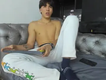 Freechat heellboy_ on Chaturbate