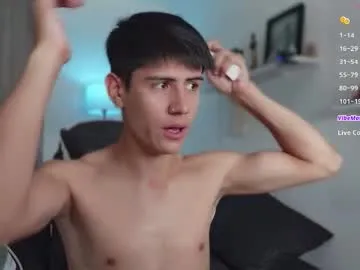 Chaturbate hey_cesard is Freechat hey_cesard — PLAY WITH 22 CM AND GREAT CUM - 9