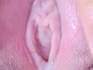 Freechat horny_moly on Chaturbate