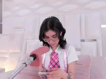 Freechat im_molly_angel on Chaturbate