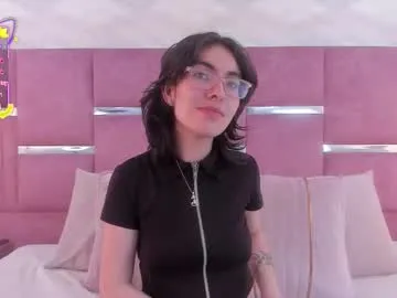 Freechat im_molly_angel on Chaturbate