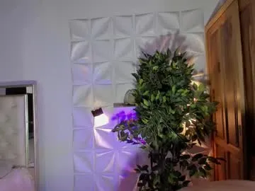 im_sebaslopez — GOAL: show surprice [111 tokens remaining] Welcome to my room! #cum #femboy #18 #bigdick #twink