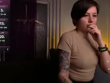 Freechat ishtardivine on Chaturbate