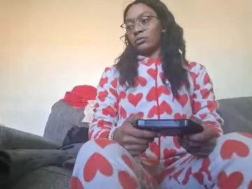 itty_bitty93 — Itty_bitty93's room #newmodel #curvypetite #ebony #longhair #chatting