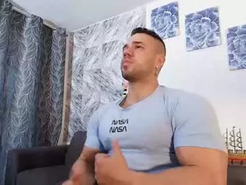 Freechat jeremylowe on Chaturbate