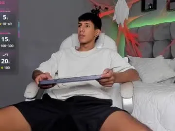 juan_zabala — *** CumShow *** #latino #skinny #twink #bigdick [999 tokens remaining]