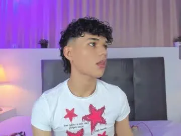 kai_riptide — CONTROL FUCK MACHINE X 5 MIN  [423 tokens left] //  #twink #cute #bigcock #fuckmachine #femboy