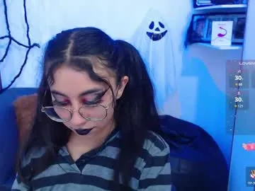 Freechat kalilowe_ on Chaturbate