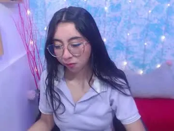 Freechat kalilowe_ on Chaturbate