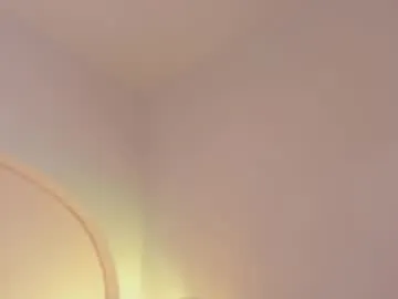 Freechat katiepeach_ on Chaturbate