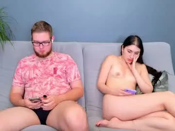 Freechat ksenyahot on Chaturbate