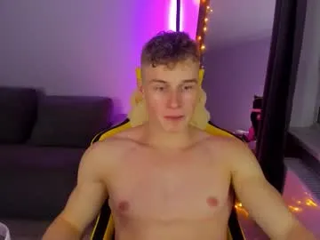 kurt_hanssen — Kurt_hanssen's room #new #muscle #cute #twink  #bigboobs