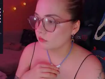 lala_loulou — NAKED  <3 I look like a bitch but I'm cutie, don't worry haha #goth #curvy #redhead #natural #bigass [555 tokens remaining]