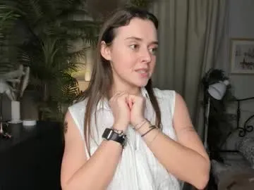 laura_mutti — goal: First, let's unbutton first button. Hi all! my name is Samantha! #new #teen #skinny #cute #beauty [25 tokens remaining]