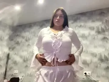 Freechat laurenjungling on Chaturbate