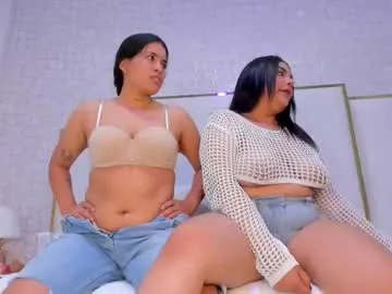 Freechat lexy_and_mia on Chaturbate