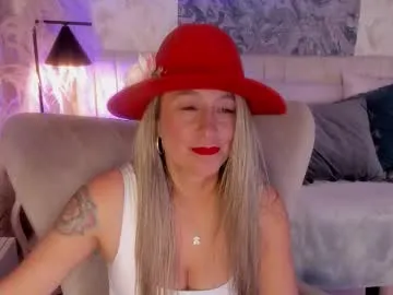 Freechat liannaa_ on Chaturbate