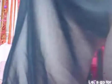 Freechat lil_bella_g on Chaturbate