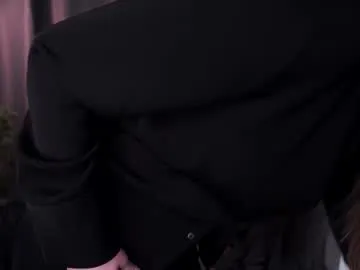 lisa_schiele — if u want me to bounce in doggy .. [28 tokens left] #skinny, #blonde, #saliva, #smalltits, #lovense