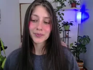 Freechat littlelaksmi on Chaturbate