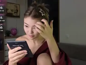 Freechat love_peace_here on Chaturbate