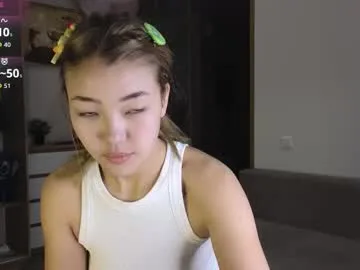 Freechat love_peace_here on Chaturbate