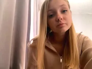 Freechat lovelladeboer on Chaturbate