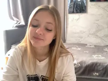 Freechat lovelladeboer on Chaturbate