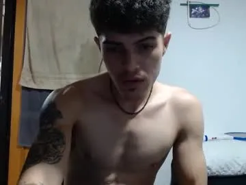 Freechat luis_as on Chaturbate