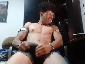 Freechat luis_as on Chaturbate