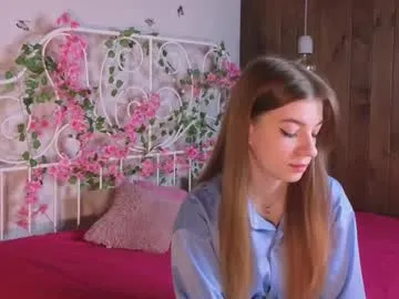 Freechat lyndsaymcghan on Chaturbate