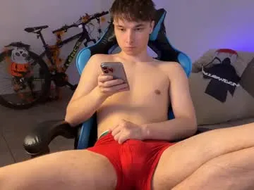 Freechat marcussmit on Chaturbate