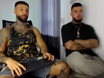 masculineguy69 — #Master #daddy #muscle #feet #party NAKED OIL SHOW TOGETHER [1999 tokens remaining]