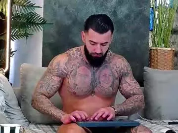 masterkingofmuscle — big cum #muscle #ass #smile #master #fuck #mommy #dad #fuckass #cumshot 3cum #showcum #show #flex [730 tokens remaining]
