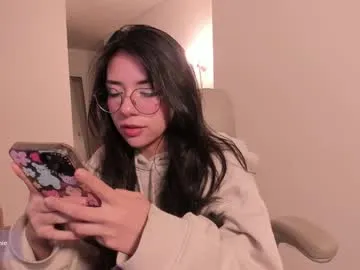 Freechat melanie_owo on Chaturbate