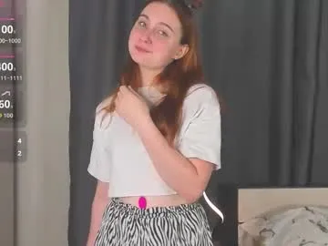 Freechat melitajakowich on Chaturbate