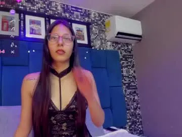 Freechat mey_doll on Chaturbate