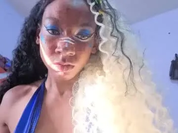 Freechat mocha_ on Chaturbate