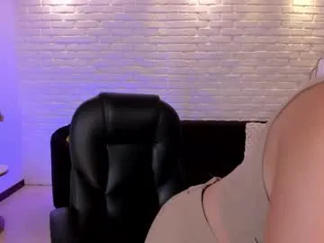 morganhicks —  Let's forget everything and fill ourselves with pleasure  - Multi-Goal :  BJ + Spank Ass + Bodytour #latina #sph #bigass  #milf  #bigboobs