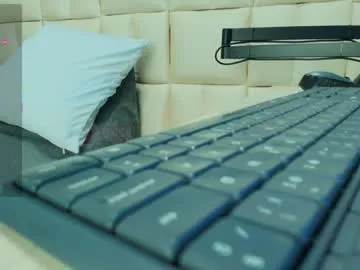 mylittle_mila — insta squirt 1111spank x10 101handcuffs150 MAKE ME HAPPY - Multi Goal: squirt [2999tk each Goal] #lovense  #squirt #fuckmachine #latina #bigboobs #hairy