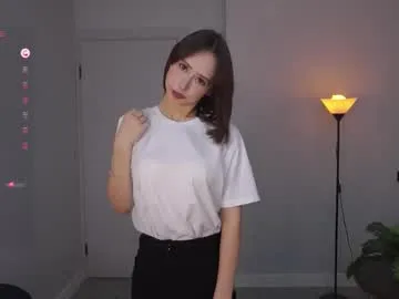 Freechat myriambirkett on Chaturbate