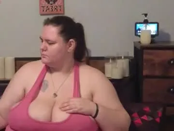 Freechat mzjuicybootay2169 on Chaturbate