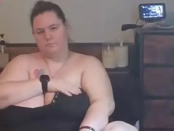 Freechat mzjuicybootay2169 on Chaturbate