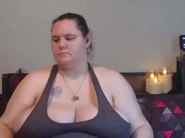 Freechat mzjuicybootay2169 on Chaturbate