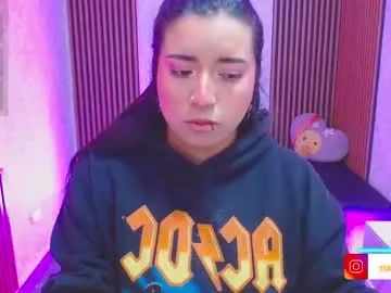 naanaky_tay — GOAL: flash tits [59 tokens remaining] Hi guys make me cum with your tips ... if you love me tip me 5  55  555  5555 #latina #ebony #natural #hairy #bigboobs