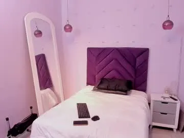 Private nahomycarterr on Chaturbate