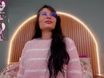 Freechat nayecloud on Chaturbate