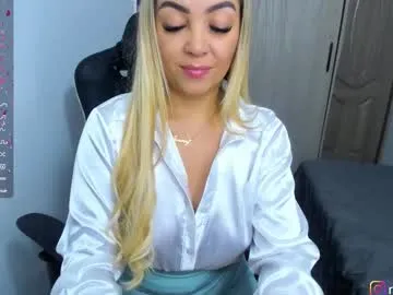 nicolporto — GOAL: Nice to see you [5 tokens remaining] I'm back and so happy to see youI have a visitor in my living room, would you fuck me?  #pantyhose  #heels #office  #nonude  #blonde