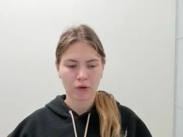 ninarihh — kiss u #joi #sph #feet #sissy #cei #c2c #fetish #feet #mistress #humiliation #latex #leather [1000 tokens remaining]